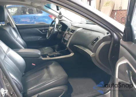 2014 Nissan Altima 2.5/S/Sv/Sl from USA, damaged, VIN 1N4AL3AP2EN257315